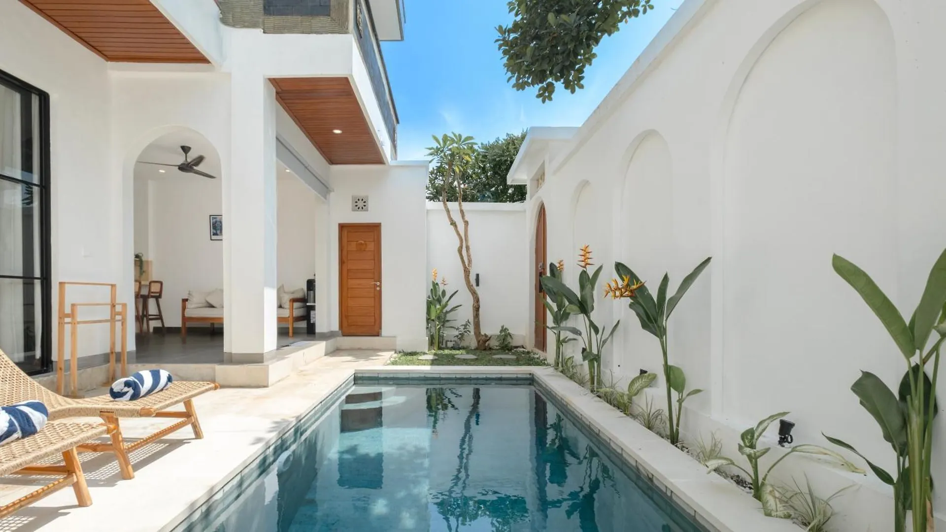 Kamila Villa 1 By Villa Finder Seminyak Indonesia